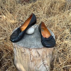 Mix Mooz Black Postage Round Toe Leather Flats 38